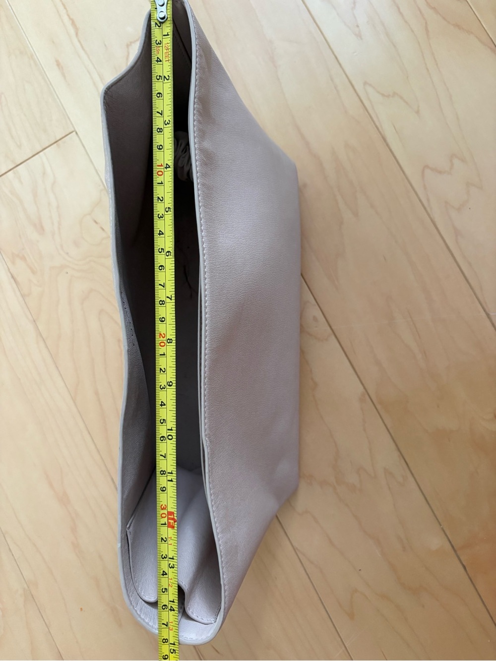 blush/neutral Cuyana tote insert organizer - Picture 5 of 5